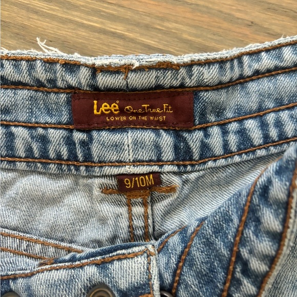 Lee Vintage women’s Denim Jorts Long Shorts Bermuda’s size 9/10 - Picture 7 of 8